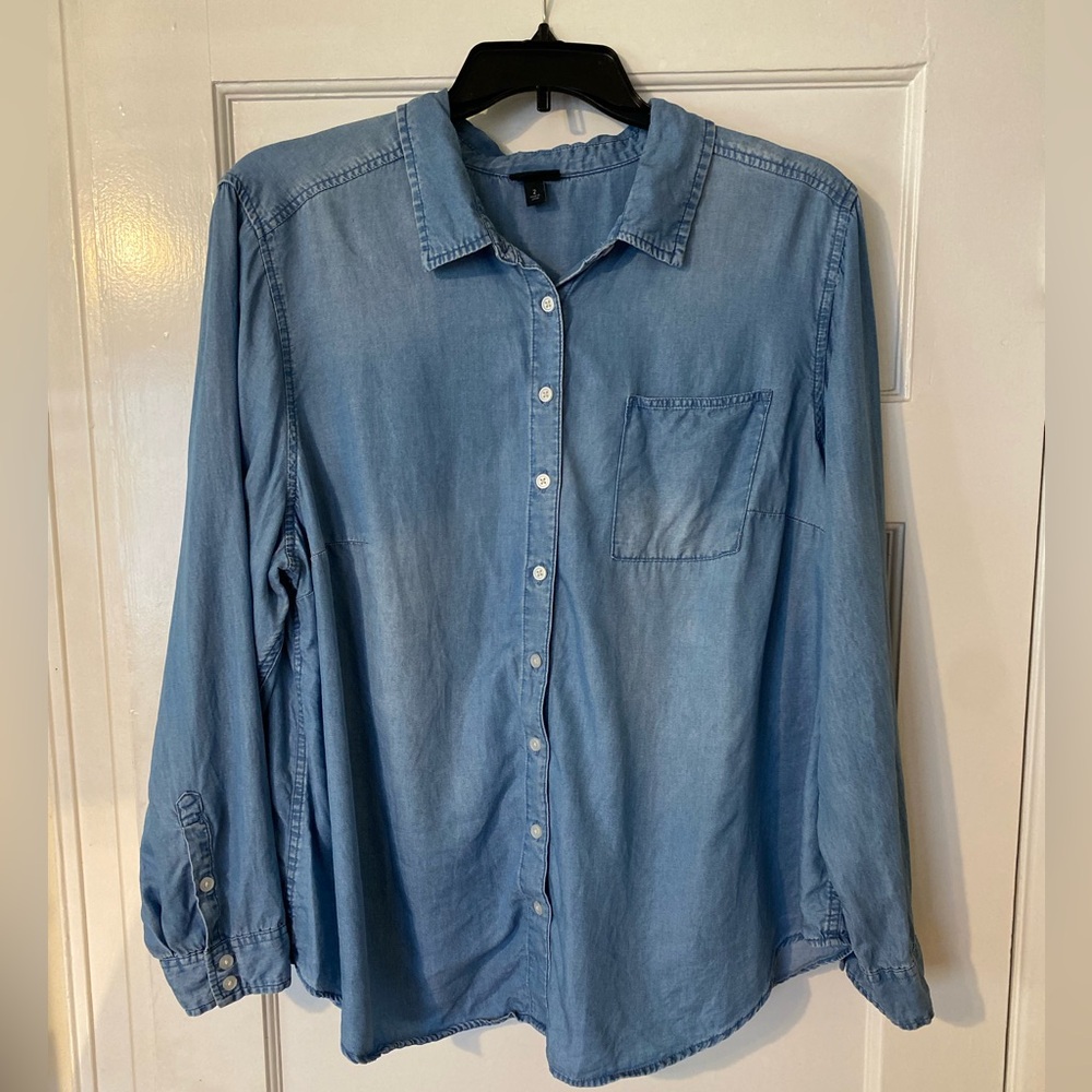 Torrid Like New Lizzie Tencel Button-Up Shirt